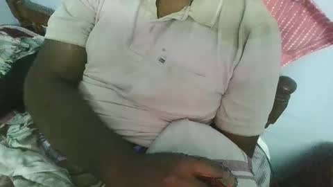 Snapshot of freeforyoubby chatting on 29, 10, 2025 freeforyoubby online show from 29, 10, 2025