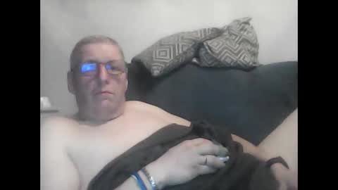 Snapshot of frefredo chatting on 3, 3, 2026 fred online show from 3, 3, 2026