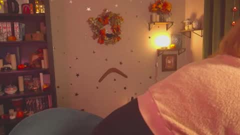 Snapshot of french_devotion chatting on 1, 12, 2024 Louise or Lou 3 online show from 1, 12, 2024