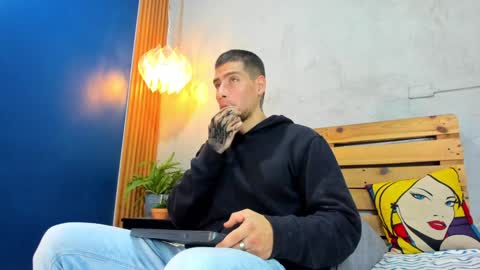 Xavier online show from 13, 12, 2024