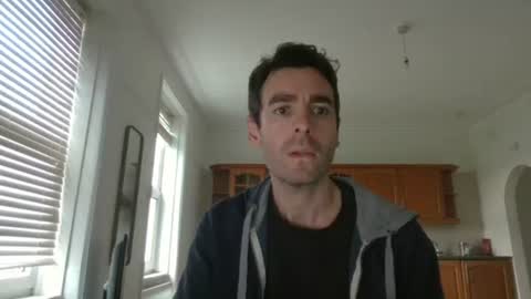 Snapshot of frenchbdmaninlondon chatting on 2, 12, 2025 Horny Paul online show from 2, 12, 2025