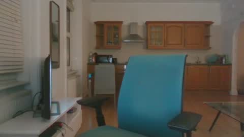 Snapshot of frenchbdmaninlondon chatting on 14, 12, 2025 Horny Paul online show from 14, 12, 2025