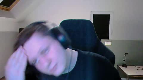 Snapshot of frenchfrieswithmayo chatting on 10, 3, 2025 French fries online show from 10, 3, 2025
