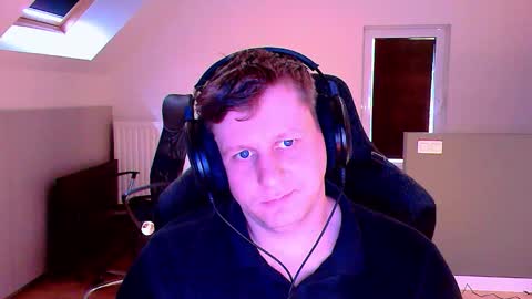 Snapshot of frenchfrieswithmayo chatting on 11, 10, 2025 French fries online show from 11, 10, 2025