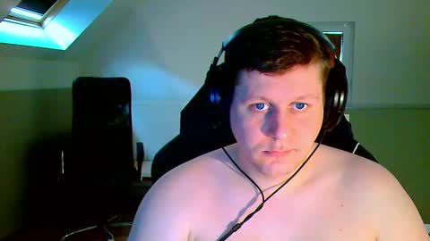 Snapshot of frenchfrieswithmayo chatting on 26, 10, 2025 French fries online show from 26, 10, 2025