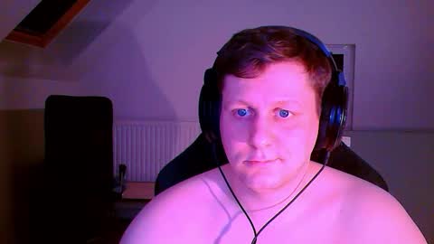 Snapshot of frenchfrieswithmayo chatting on 10, 11, 2025 French fries online show from 10, 11, 2025