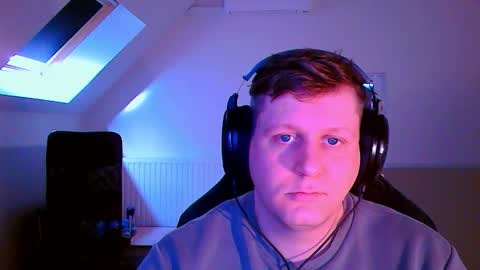 Snapshot of frenchfrieswithmayo chatting on 12, 11, 2025 French fries online show from 12, 11, 2025