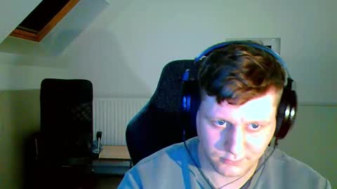 Snapshot of frenchfrieswithmayo chatting on 13, 11, 2025 French fries online show from 13, 11, 2025