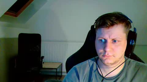 Snapshot of frenchfrieswithmayo chatting on 19, 11, 2025 French fries online show from 19, 11, 2025