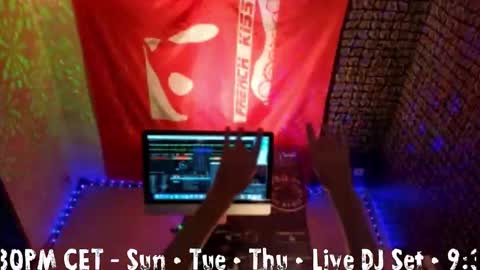 frenchkissdjfk online show from 26, 10, 2025