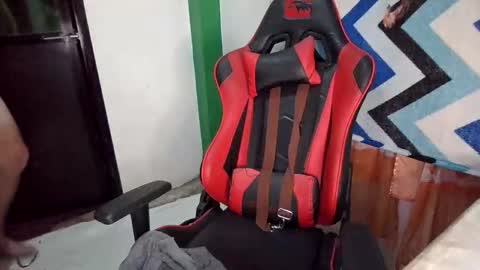 Snapshot of fresh140cock chatting on 5, 11, 2025 Alex Stone online show from 5, 11, 2025