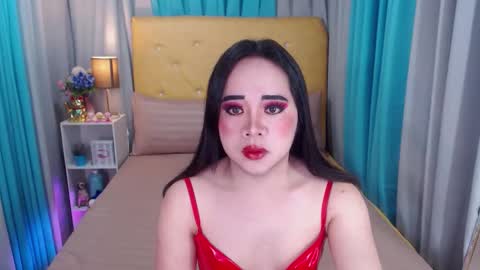 Snapshot of freshtsbigcum chatting on 18, 2, 2025 anna online show from 18, 2, 2025