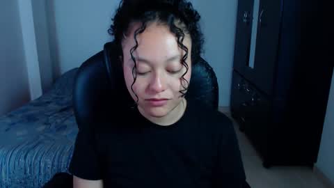 Louise  online show from 10, 10, 2025