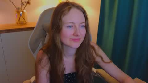 Freya online show from 5, 12, 2024