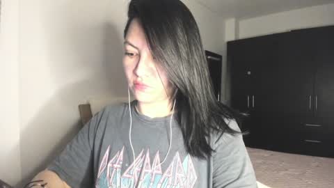 Snapshot of freya_shaik_ chatting on 28, 1, 2025 freya_shaik_ online show from 28, 1, 2025