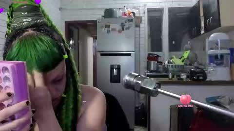 freyaa_sorceress online show from 7, 10, 2025