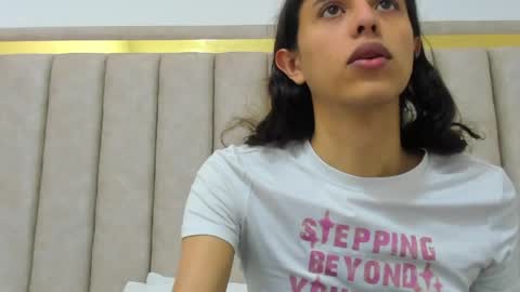 Snapshot of freyamoller_ chatting on 3, 5, 2026 FreyaMoller online show from 3, 5, 2026