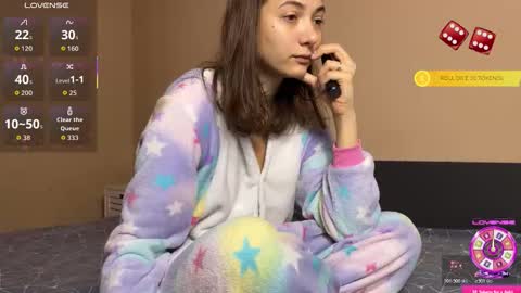 FreyaOliver online show from 19, 10, 2025