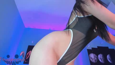 Pau. online show from 21, 9, 2025