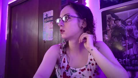 FreyaTheGemini online show from 17, 9, 2025