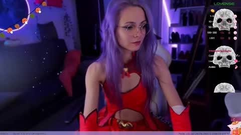 Frida A boost to fortune for the one who gives a thumbs up and a bonus lucky for those who support me by joining the fanclub online show from 30, 10, 2025