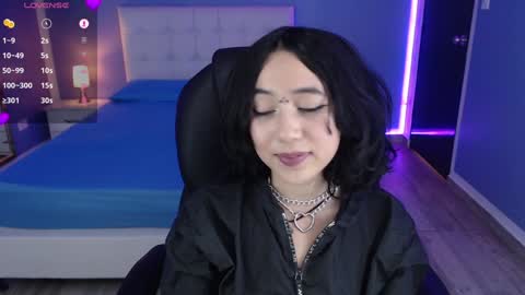 frida_lassi_ online show from 19, 12, 2024