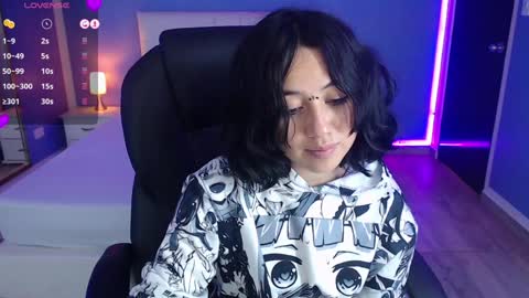 frida_lassi_ online show from 30, 12, 2024