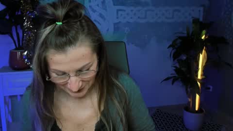 Frida Tander online show from 15, 1, 2025