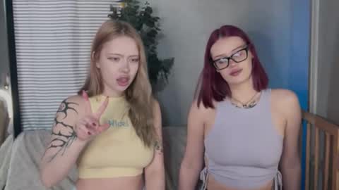 Snapshot of friend_zone_ chatting on 19, 1, 2026 friend_zone_ online show from 19, 1, 2026