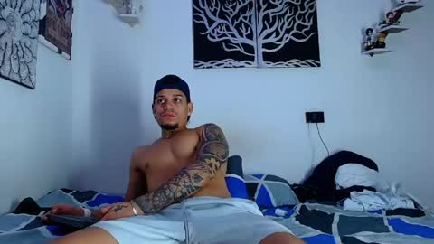 Adam y pitter online show from 24, 5, 2026