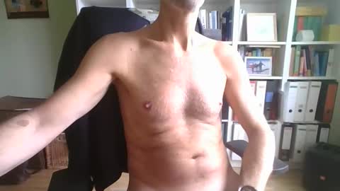 Snapshot of frisco69 chatting on 9, 11, 2025 frisco69 online show from 9, 11, 2025