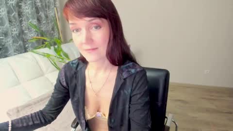 Snapshot of fritha chatting on 14, 1, 2025 Next stream November 29 2024 online show from 14, 1, 2025