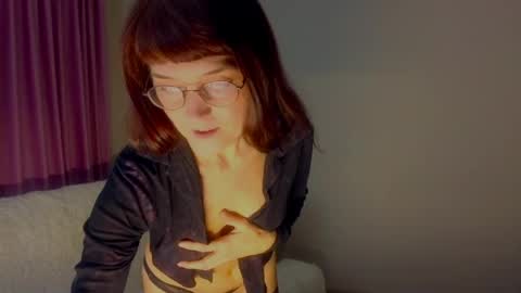 Snapshot of fritha chatting on 15, 4, 2026 Next stream November 29 2024 online show from 15, 4, 2026