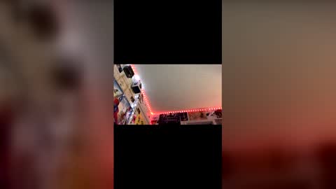 Snapshot of frozen232 chatting on 22, 3, 2026 Fabian online show from 22, 3, 2026