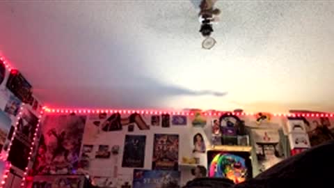 Snapshot of frozen232 chatting on 6, 4, 2026 Fabian online show from 6, 4, 2026