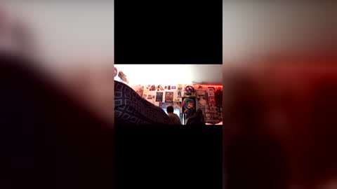 Snapshot of frozen232 chatting on 8, 4, 2026 Fabian online show from 8, 4, 2026