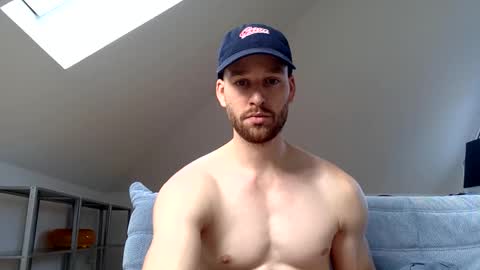 frozenyoga online show from 26, 9, 2025