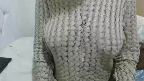 fruity28 online show from 27, 10, 2025