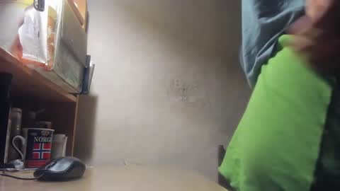 Snapshot of frumcake chatting on 15, 1, 2025 FrumCake online show from 15, 1, 2025