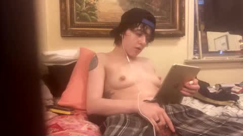 Snapshot of ftmjakeoff chatting on 27, 10, 2025 ftmjakeoff online show from 27, 10, 2025