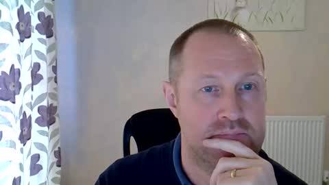 Snapshot of fuck_buddy_uk chatting on 6, 6, 2026 Fuck Buddy UK online show from 6, 6, 2026
