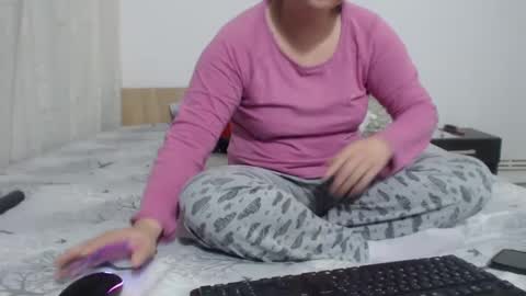 Snapshot of fuck_my_face chatting on 22, 2, 2025 Ella online show from 22, 2, 2025