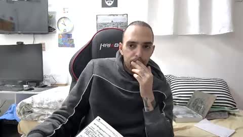 Snapshot of fuck_your_whore chatting on 14, 1, 2026 fuck_your_whore online show from 14, 1, 2026