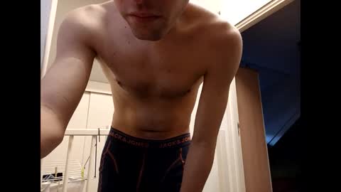 Snapshot of fuckdutchy1998 chatting on 18, 1, 2026 fuckdutchy1998 online show from 18, 1, 2026