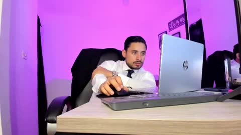 SERGIO THE SEX LAWYER online show from 31, 10, 2025