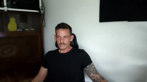 Snapshot of fuckforlife76 chatting on 9, 10, 2025 Tony online show from 9, 10, 2025