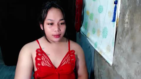 ITS ME CRYSTAL online show from 10, 4, 2026