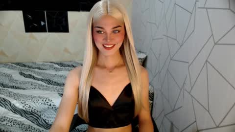 MISS IVANA online show from 6, 1, 2026