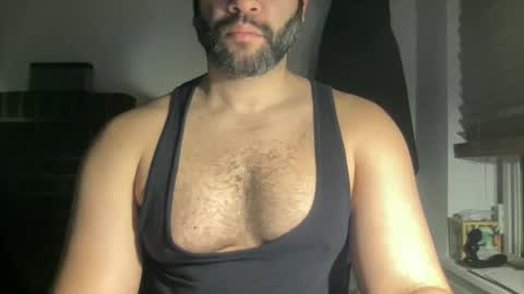 Snapshot of fuckyeahcoach chatting on 17, 1, 2026 Muscle Bear Jock in Training online show from 17, 1, 2026