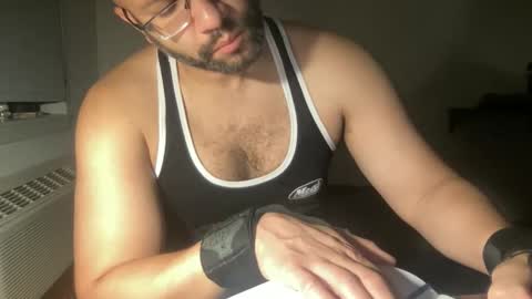Muscle Bear Jock in Training online show from 29, 5, 2026